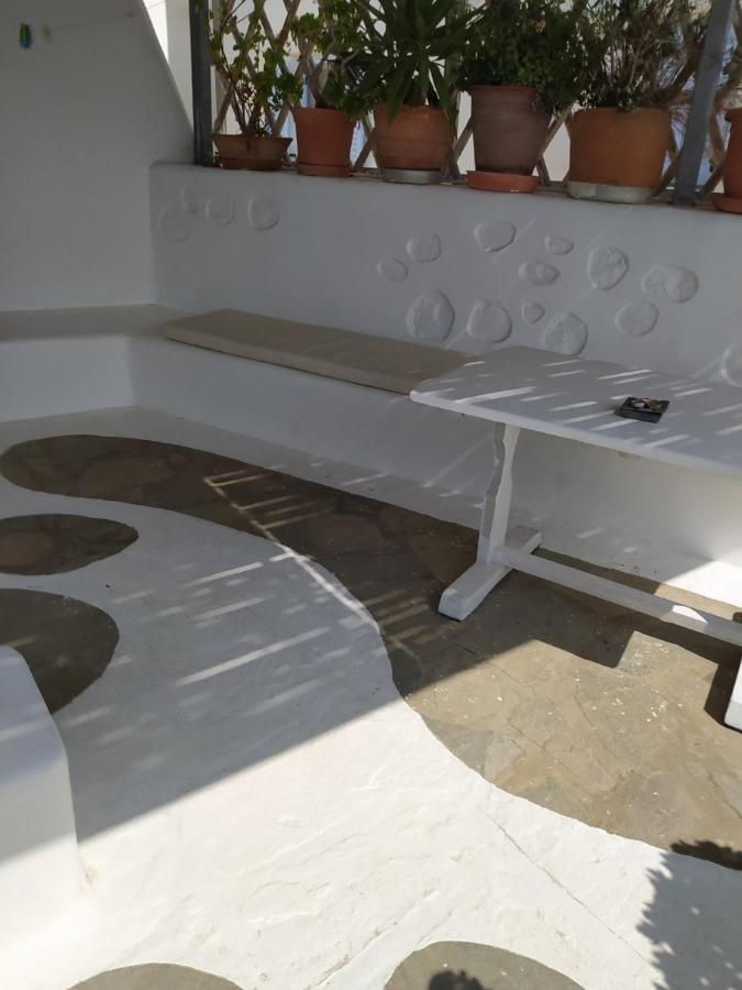 Lillies Mykonos Sea View Studios Tourlos Exterior photo